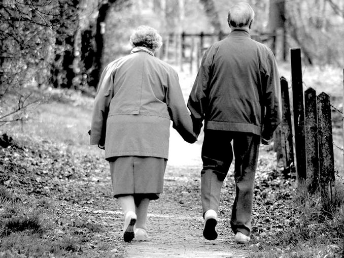 abuelos enamorados